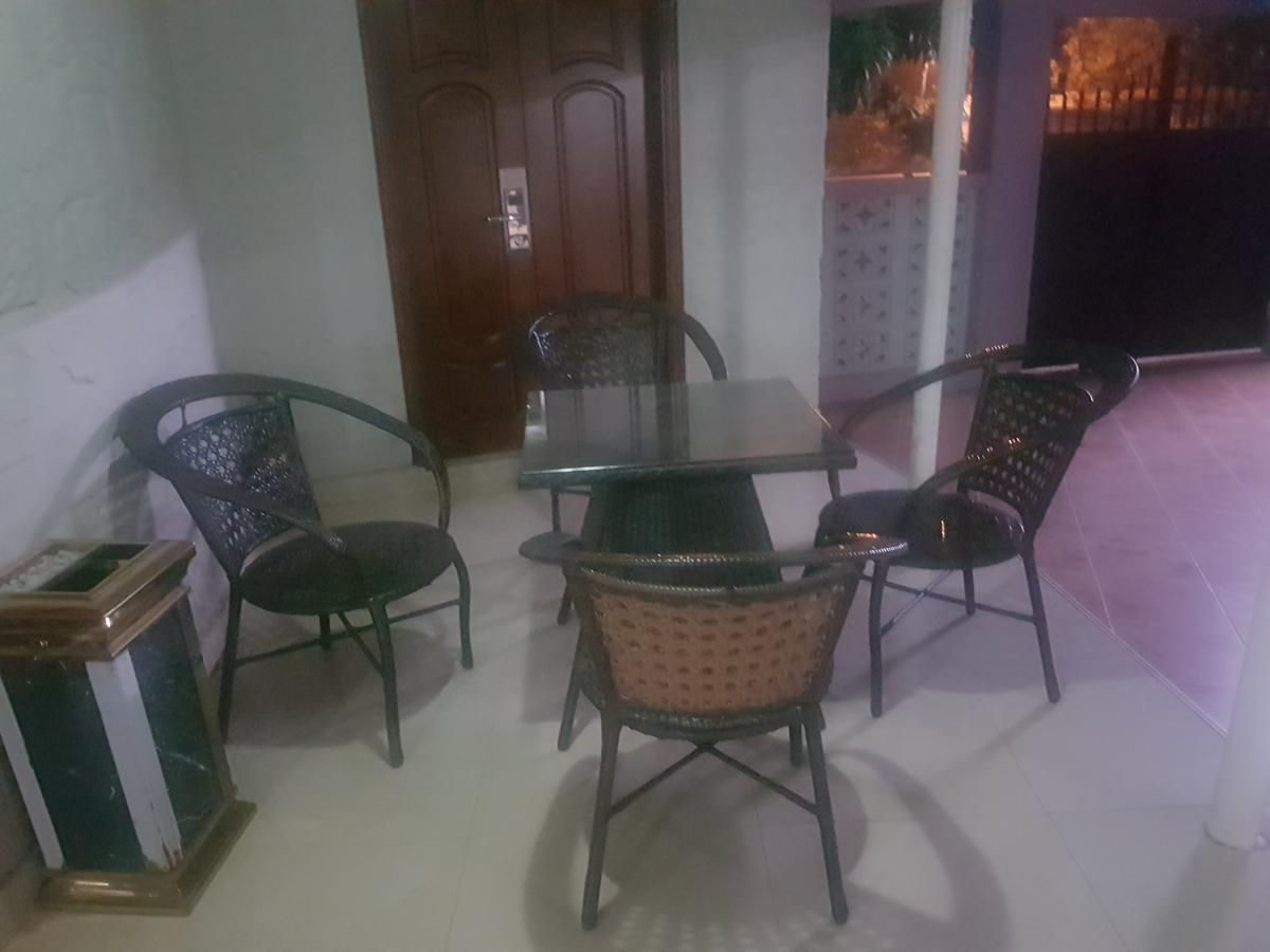 Mariam Hotel Tamale Buitenkant foto